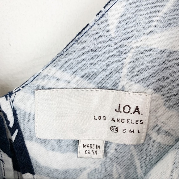 J.O.A. Navy Blue 100% Linen Tie Strap Romper Sz XS - Picture 5 of 8